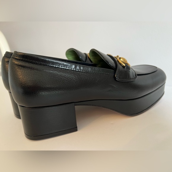 GUCCI NWOT - Horsebit black women’s loafers - Picture 7 of 15